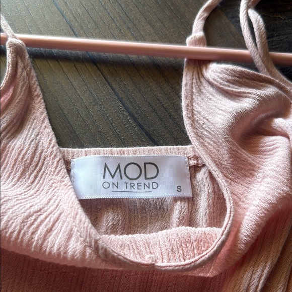 Pink Ruffled Romper - Picture 2 of 3